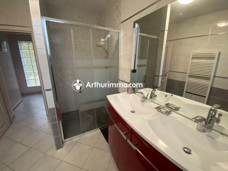 Maison - 153 m² - 5 pièces