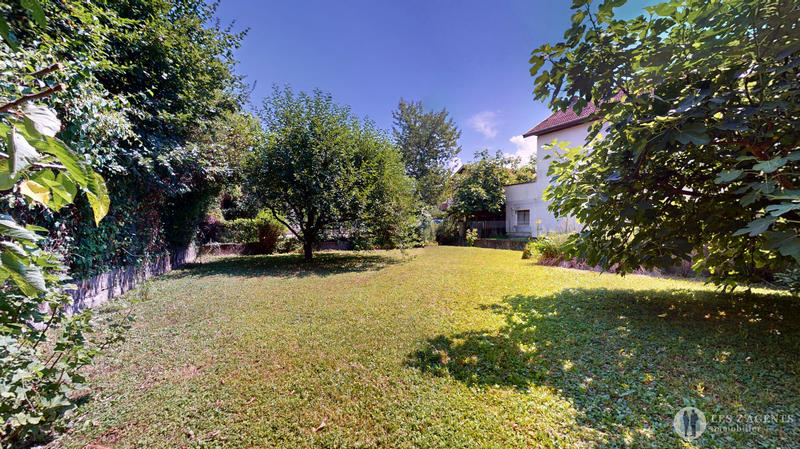 Maison - 155 m² - 6 pièces