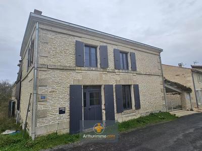 Maison - 225 m² - 6 pièces