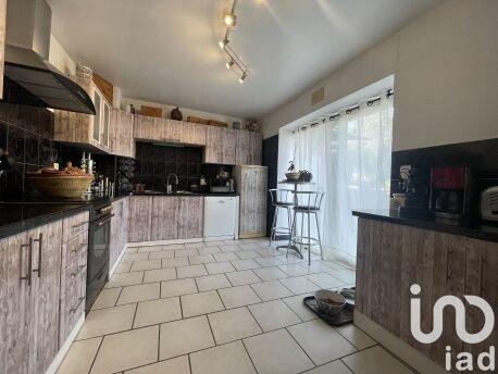 Maison de campagne - 245 m² - 8 pièces