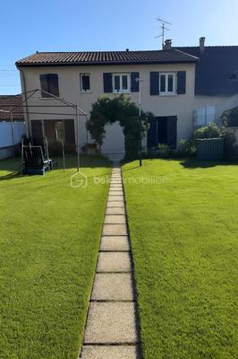 Maison de ville - 80 m² - 5 pièces