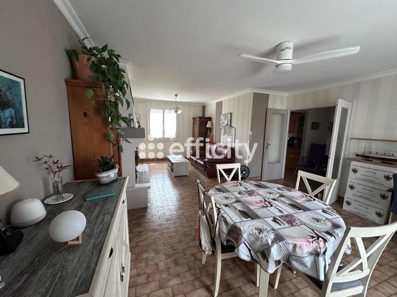 Maison - 86 m² - 4 pièces