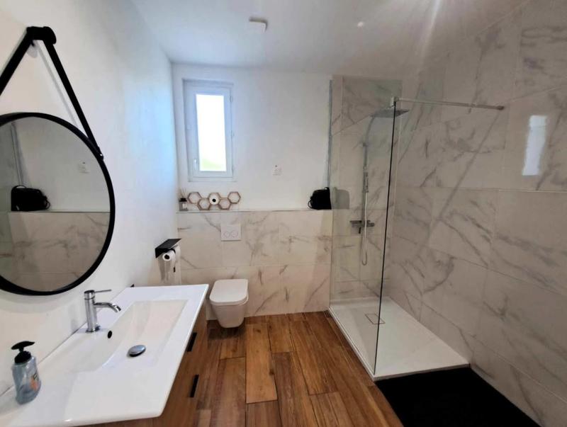 Maison - 110 m² - 4 pièces