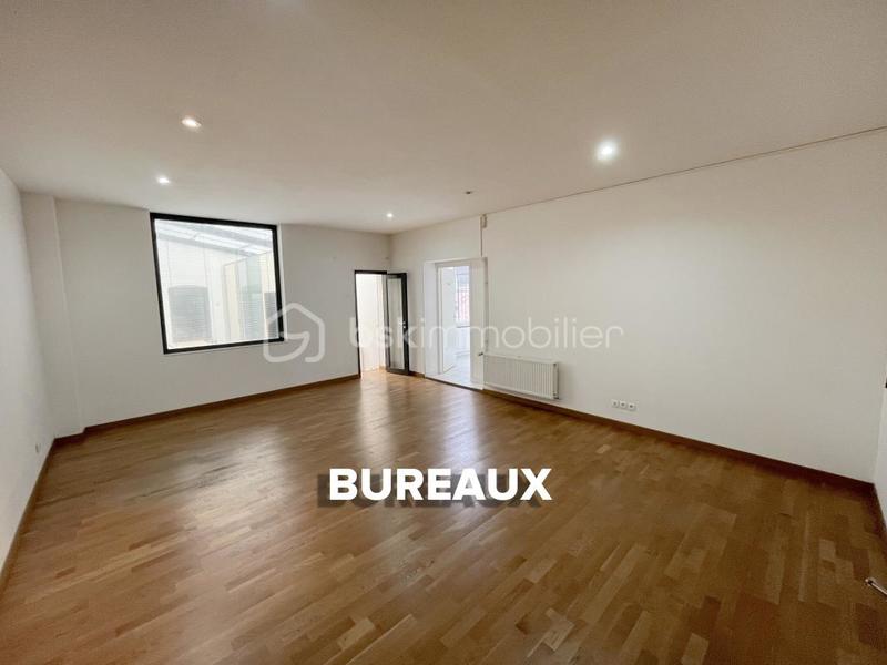 Immeuble - 646 m² - 21 pièces