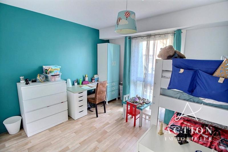 Maison - 101 m² - 5 pièces