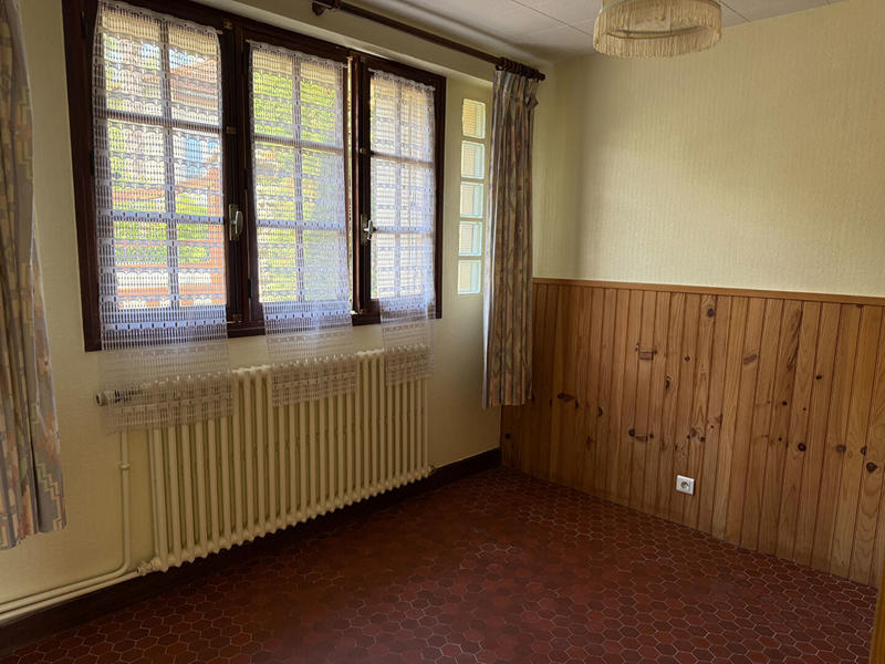 Maison - 108 m² - 7 pièces