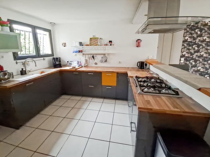 Maison - 148 m² - 6 pièces