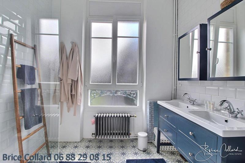 Maison - 158 m² - 8 pièces