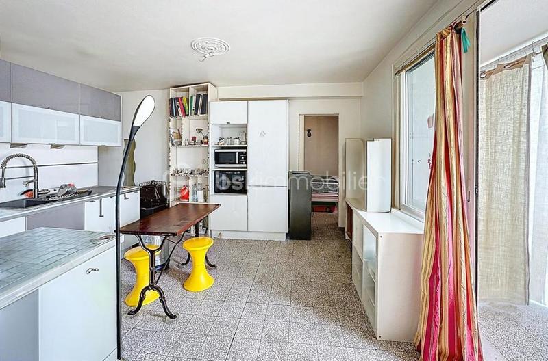 Appartement - 43 m² - 3 pièces