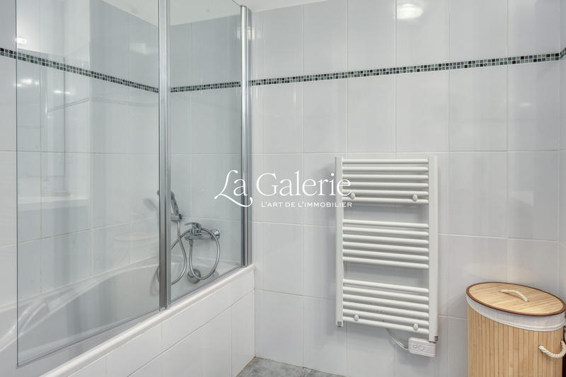 Appartement - 83 m² - 4 pièces