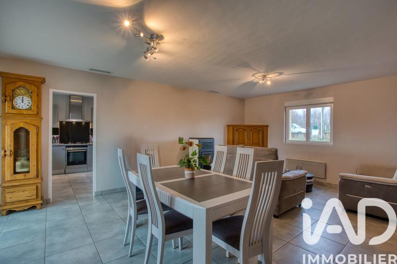 Maison - 122 m² - 5 pièces