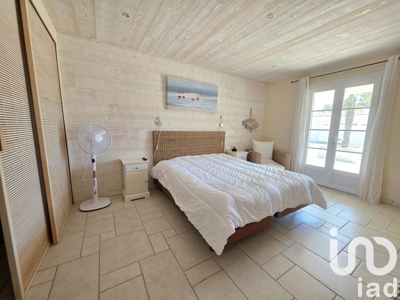 Maison - 215 m² - 8 pièces