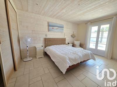 Maison - 215 m² - 8 pièces