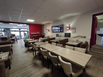 Fonds de commerce - Magasins - 200 m²