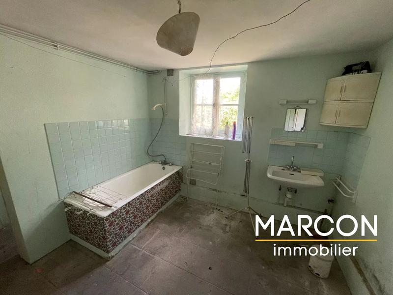 Maison - 104 m² - 5 pièces