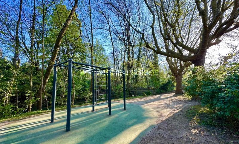 Appartement ancien - 62 m² - 4 pièces