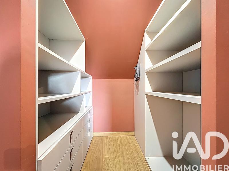 Maison - 174 m² - 6 pièces