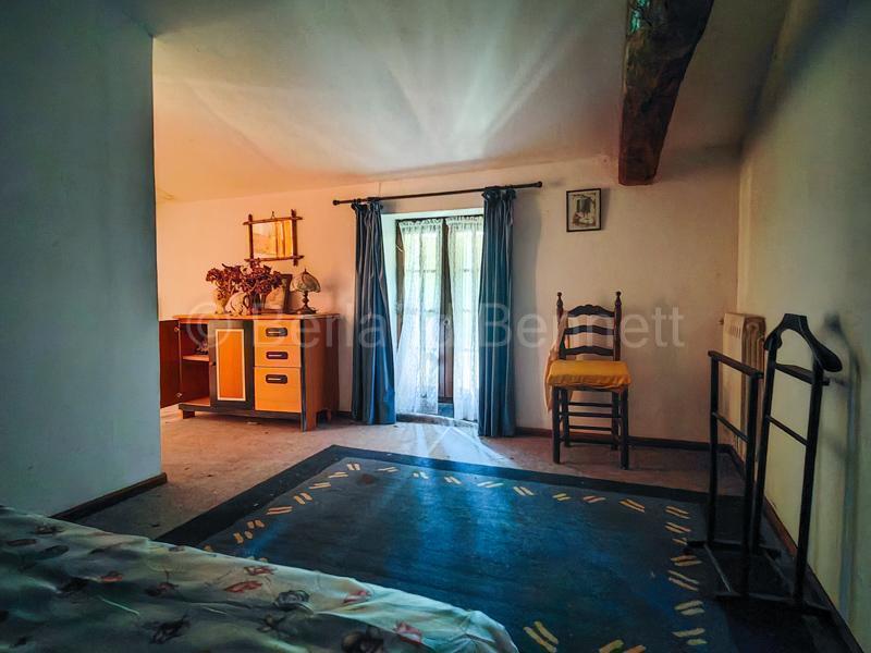 Maison en pierre - 204 m² - 8 pièces