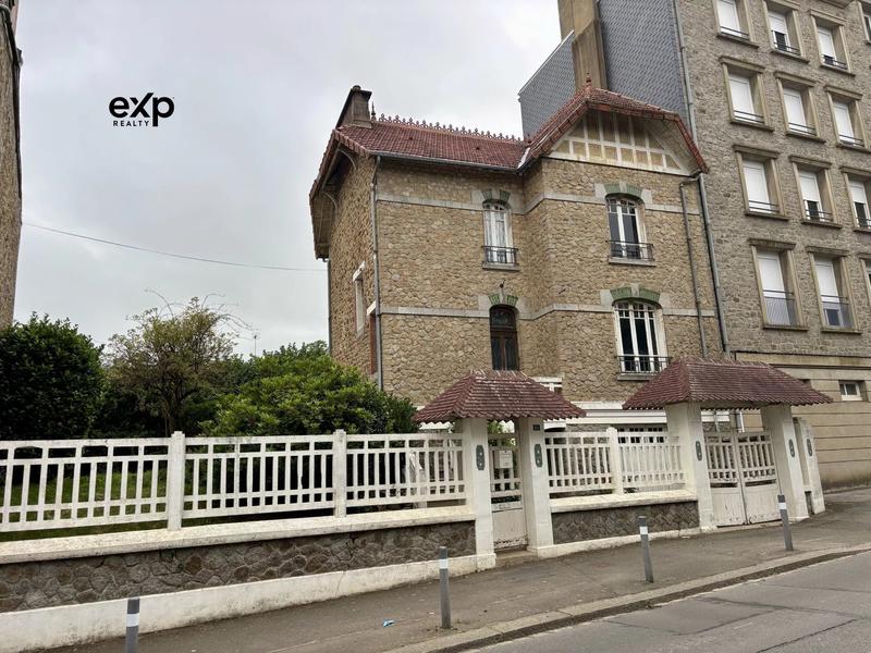 Maison - 134 m² - 7 pièces