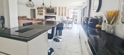 Villa - 136 m² - 5 pièces