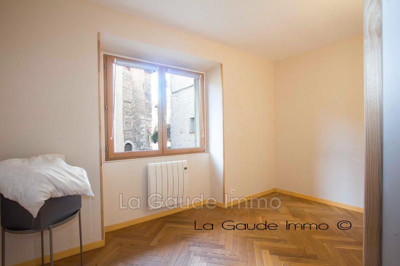 Maison de village - 89 m² - 4 pièces