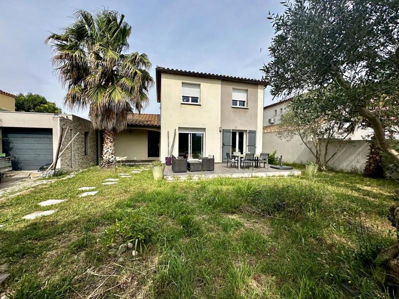 Maison - 100 m² - 5 pièces