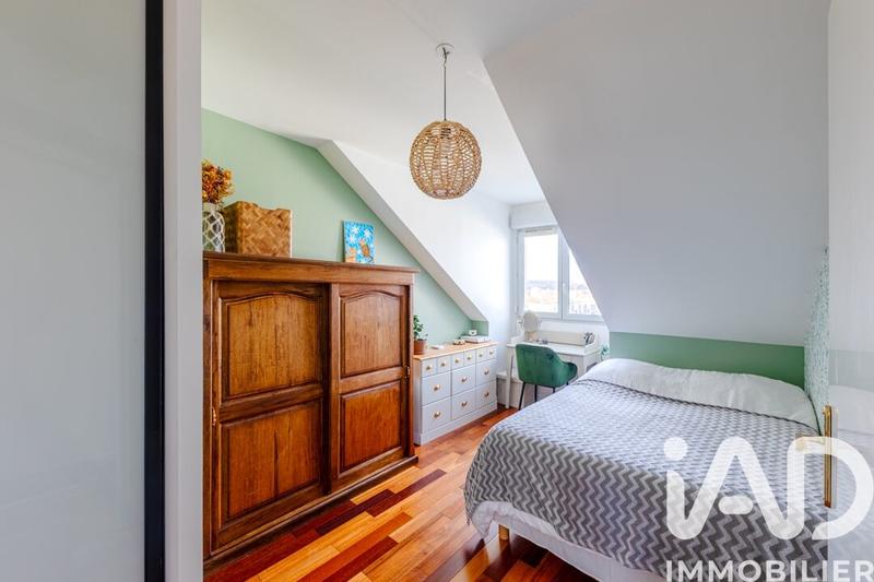 Duplex - 105 m² - 5 pièces