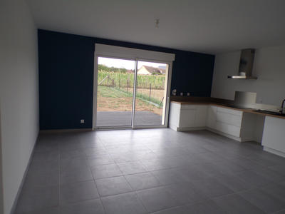 Maison - 83 m² - 5 pièces