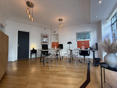 Local commercial - 54 m² - 3 pièces