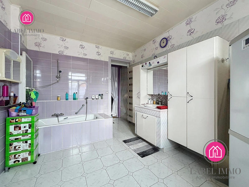 Maison ancienne - 174 m² - 7 pièces