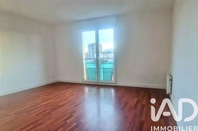 Studio - 25 m² - 1 pièce