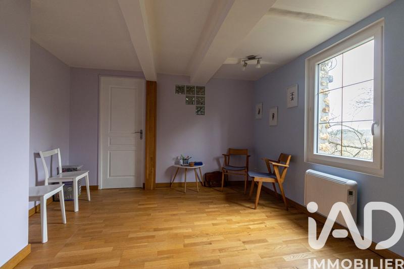 Maison - 184 m² - 10 pièces