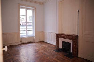 Appartement - 95 m² - 4 pièces