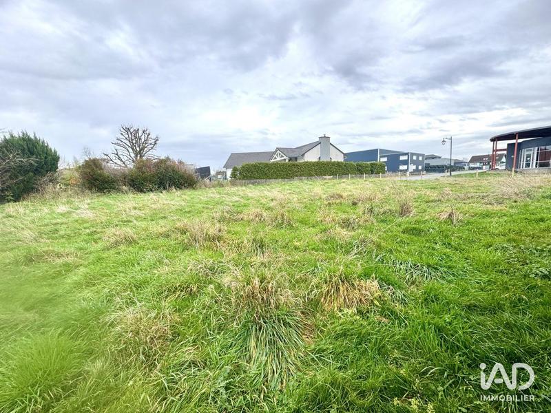 Local commercial - 818 m²