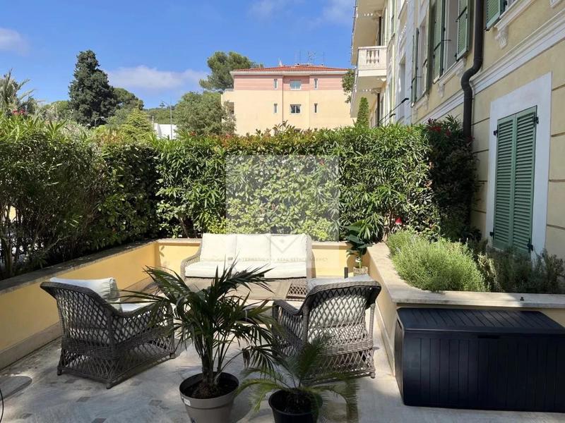 Appartement - 110 m² - 3 pièces