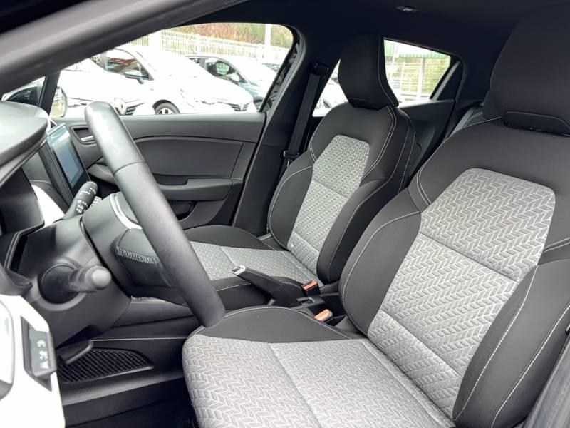 Renault Clio E-Tech 140 - 21n Limited