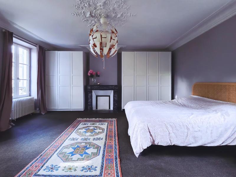 Maison - 198 m² - 7 pièces