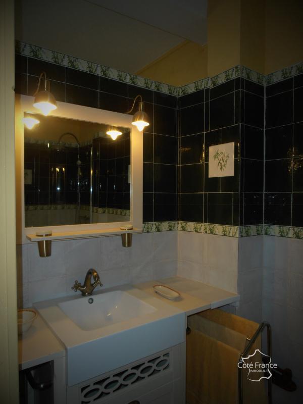 Propriété - 495 m² - 16 pièces