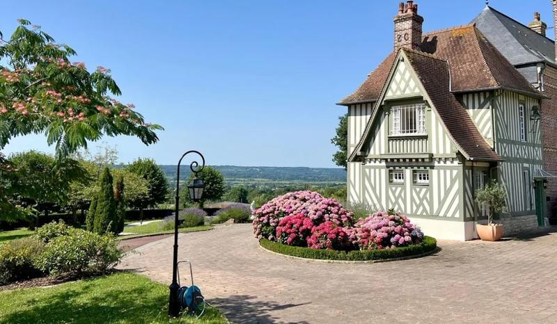 Manoir - 780 m² - 20 pièces