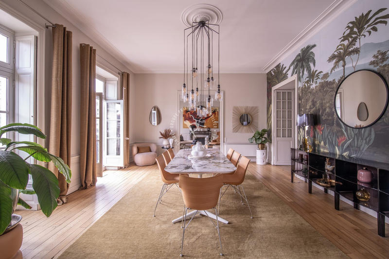 Appartement - 250 m² - 9 pièces