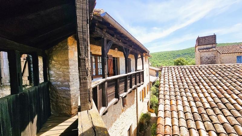 Maison de village - 184 m² - 4 pièces