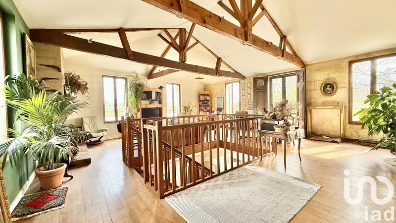 Maison - 293 m² - 10 pièces