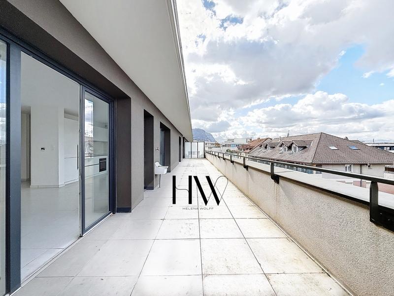 Appartement - 120 m² - 5 pièces