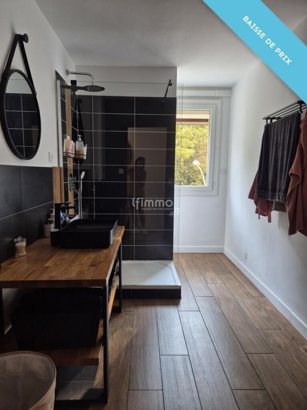 Appartement - 80 m² - 3 pièces