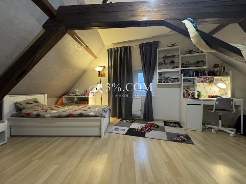 Duplex - 111 m² - 5 pièces