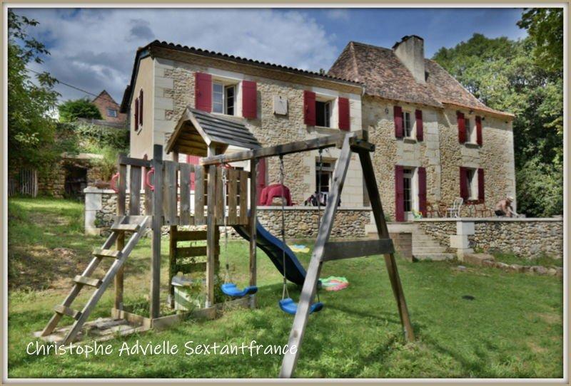 Maison - 158 m² - 5 pièces