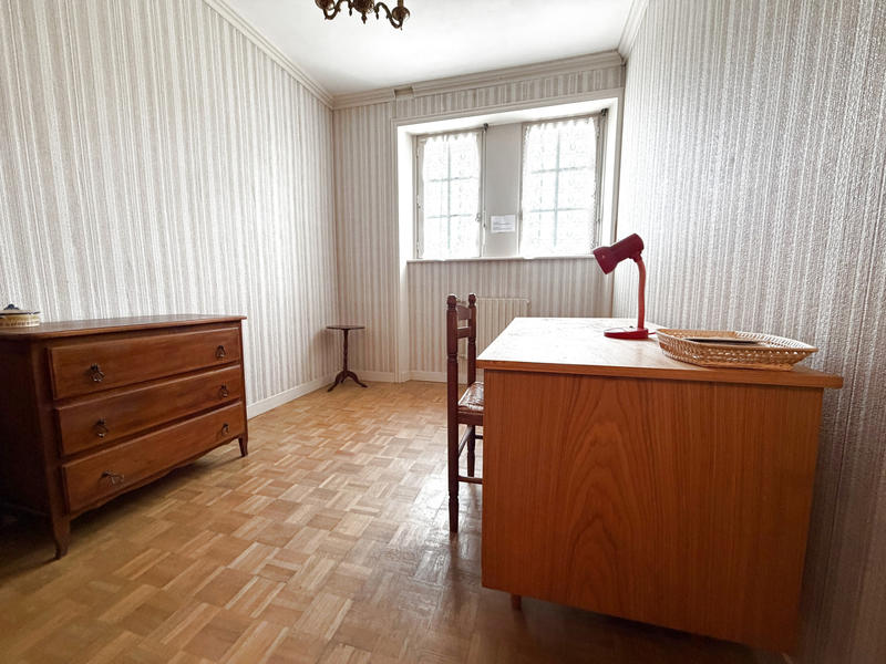 Maison - 158 m² - 7 pièces