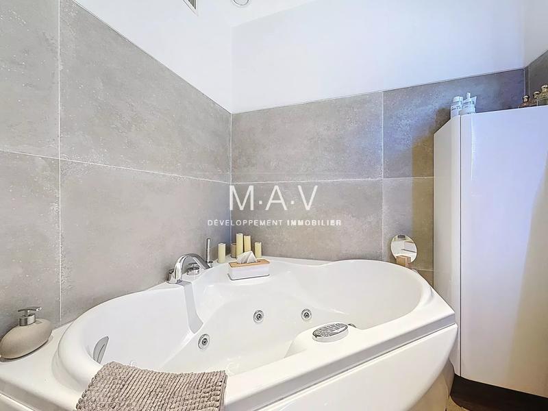 Maison - 115 m² - 4 pièces