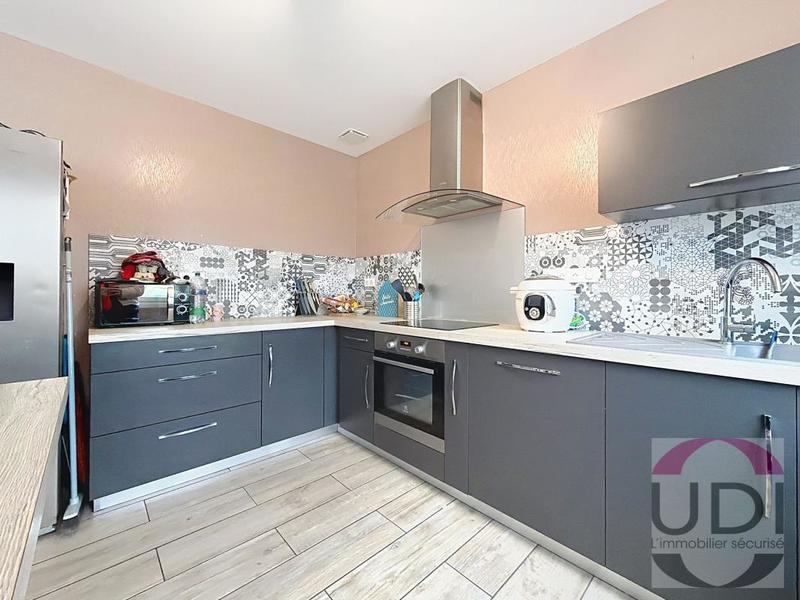 Maison - 105 m² - 4 pièces