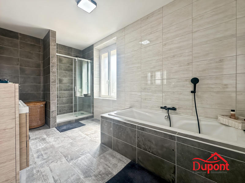 Maison - 132 m² - 5 pièces